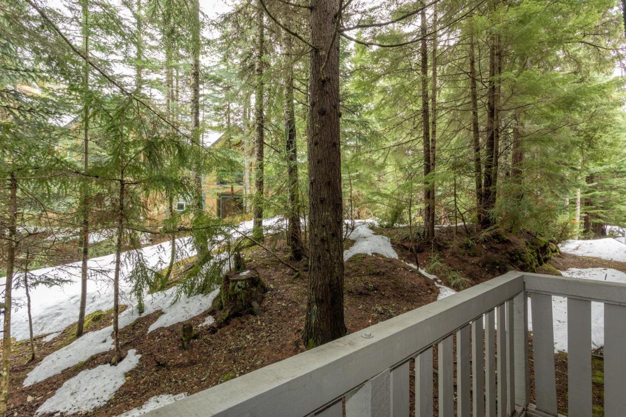 Forest Trails By Whistler Premier Luaran gambar